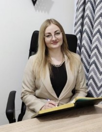 Анна Похолок