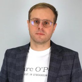 Дмитрий Калиничев